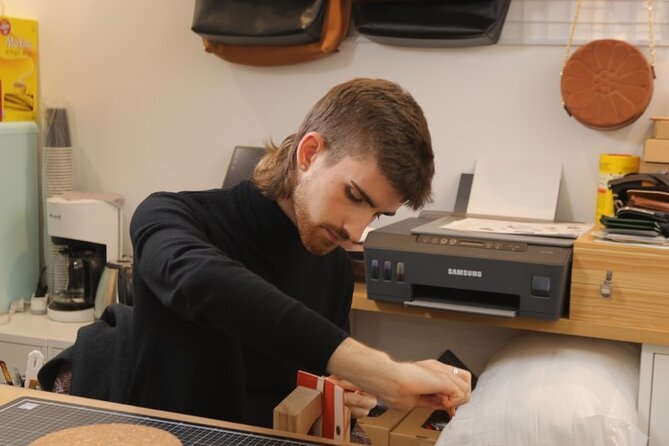 Leather Products Workshop in Seoul - Your Project Choices: Cardholders, Wallets, Passport Holders, and AirPods Cases