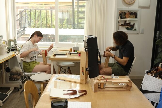 Leather Products Workshop in Seoul - Adding Initials: Turning a Craft Into a Real Gift