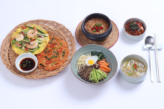 Master Korean traditional cooking with a Kimchi chef - The Meal Moment: Eat What You Made, Then Chat Like Friends
