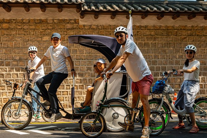 Morning Pedicab Heritage Tour - Stop 2: Gyeongbokgung Palace and the Iconic Gate Feeling
