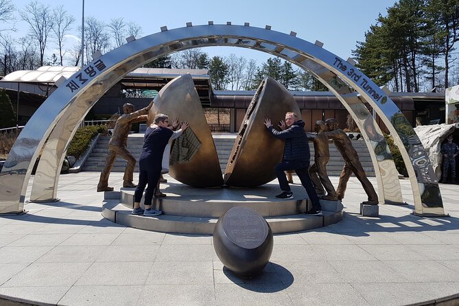 One day Private DMZ Tour & Gamaksan suspension bridge - Price and logistics: what $289 is really buying