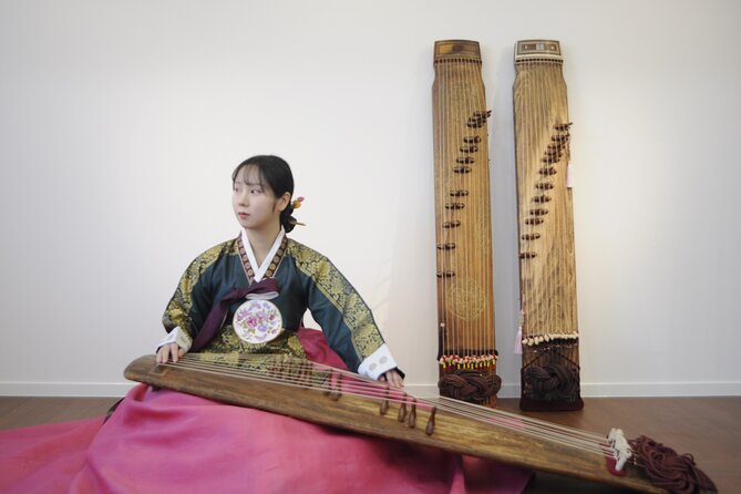 Play Gayageum in Hanbok Cultural Experience in Bukchon - Key things that make this Bukchon gayageum class worth your time