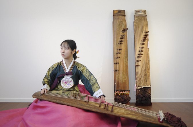 Play Gayageum in Hanbok Cultural Experience in Bukchon - Timing, weather, and how to plan around it