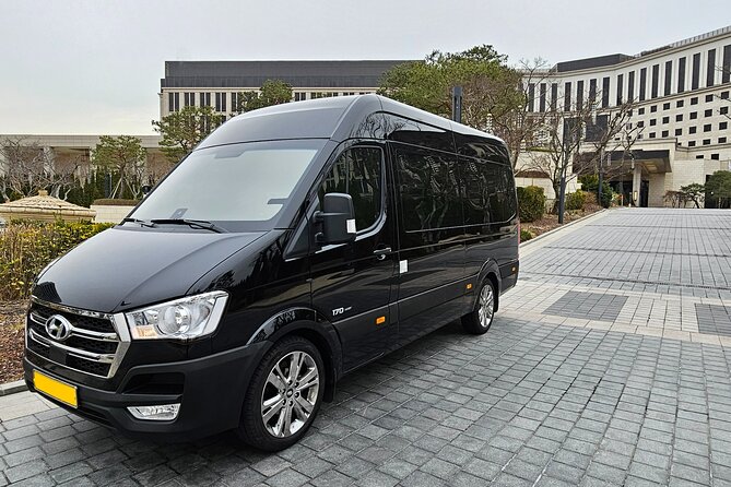 Private Airport Transfer From Incheon Airport To Seoul(up to 12) - The little VIP touches that make it feel smooth