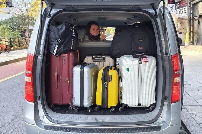 Private Airport Transfer: Gimpo Airport to Seoul City (1-5 pax) - What the reviews strongly suggest about the experience