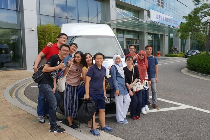 Private Airport Transfer: Incheon Airport to Seoul City 1-12 pax - Comfort and group flow once you’re in Seoul