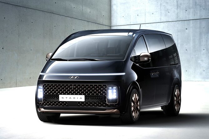 Private Airport Transfer: Incheon Airport to Seoul City (1-5 pax) - The Pickup Game Plan: Nameplate, Meeting Point, and Flight Tracking