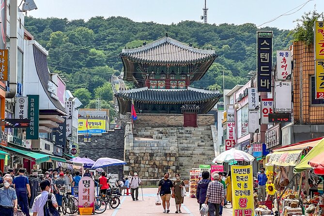 Private Day Trip to Korean Folk Village and Hwaseong Fortress - Hwaseong Haenggung Palace: The Why Behind the Fortress