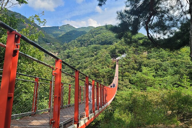 Private DMZ Tour and Suspension Bridge + Korean BBQ - Gamaksan Chulleong Bridge: Suspension Bridge Views Plus a Real Little Hike