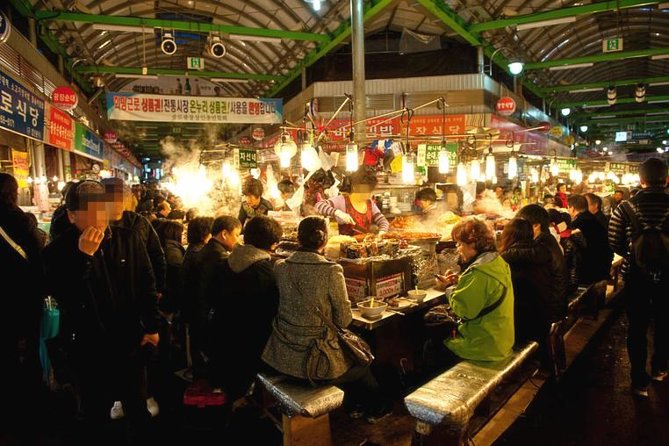 Private K-Food Walking Tour Including Visit to Dongdaemun District - Key reasons this tour works