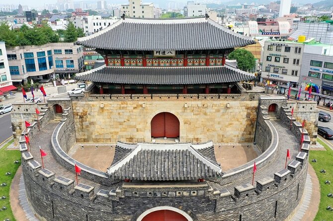 Private Korean Folk Village, Suwon Starfield Libarary&Hwaseong - Pickup, Timing, and How the 8–9 Hour Schedule Works in Real Life