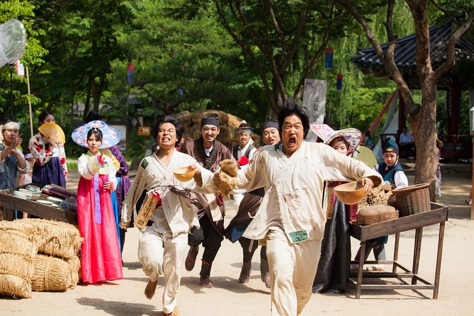 Private Korean Folk Village, Suwon Starfield Libarary&Hwaseong - Should You Book This Private Korean Folk Village, Suwon, and Pottery Day?