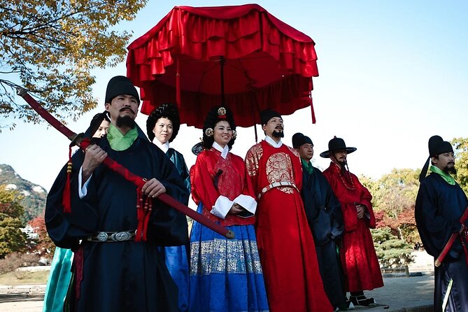 Private Seoul City Tour Palace, village, temple, market - Key highlights worth planning around