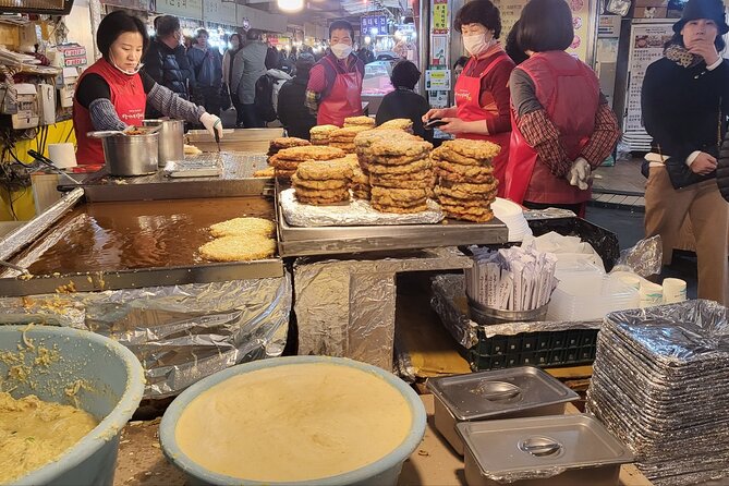 Private Seoul City Tour Palace, village, temple, market - Namsan Park by cable car and N Seoul Tower views