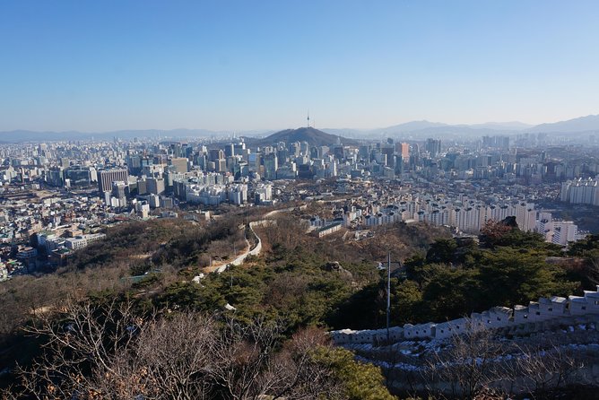 Private Seoul Wall Trekking [Inwangsan, Bugaksan, Naksan Park, N-Seoul Tower] - The route across four mountains: what the 9-hour flow feels like