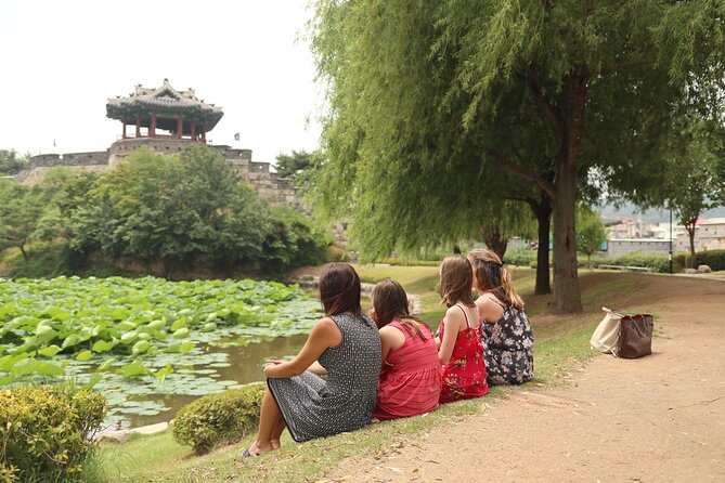 Private Tour around Suwon UNESCO Fortress and Korea Folks Village - Hwaseong Haenggung Palace at 11:00: what makes it memorable
