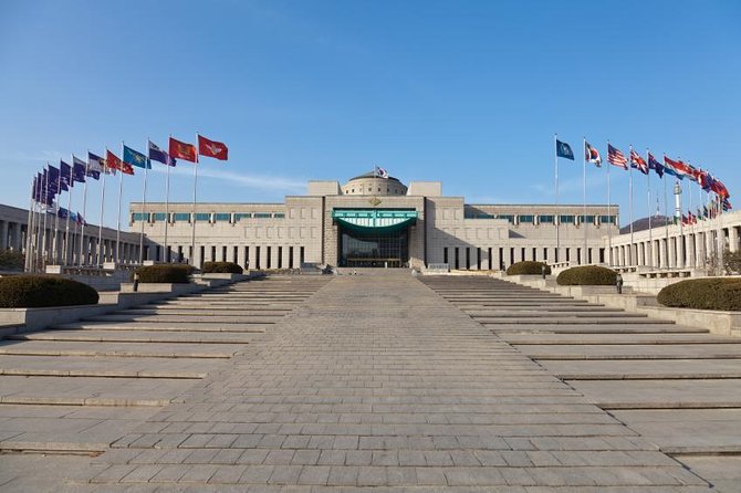 Private Tour: Talk show with N.K. Defector and Short Hiking - Key things to know before you go
