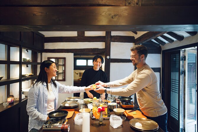 Royal Seoul Cooking Class in a 100-Year-Old Hanok - The Seoul route: palaces to market to hanok streets (with time limits in mind)