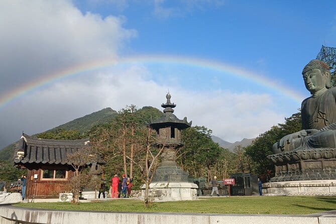 Seoraksan and Cherry Blossom Lake 1 day trip from Seoul - Should You Book This Seoraksan and Cherry Blossom Lake Day Trip?