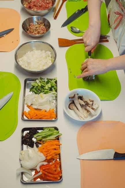 Seoul: Authentic Korean Cooking Class and Market Tour - What you’ll actually cook (and how to choose dishes)