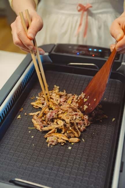 Seoul: Authentic Korean Cooking Class and Market Tour - Should you book this cooking class?