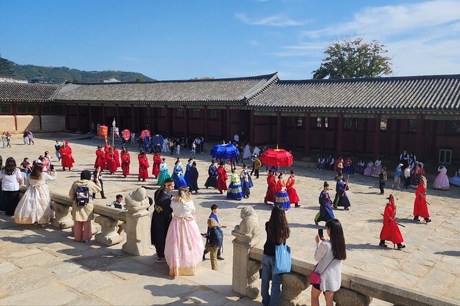 Seoul City Full Day Tour - Changdeok Palace (wearing Hanbok) - The ginseng shopping center: plan ahead if you do not intend to buy