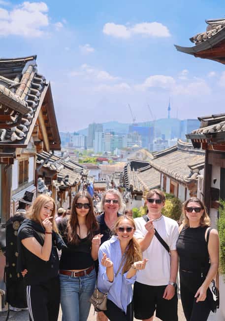 Seoul: City Highlights eBike Tour - Gyeongbokgung: a brief palace moment that doesn’t drag