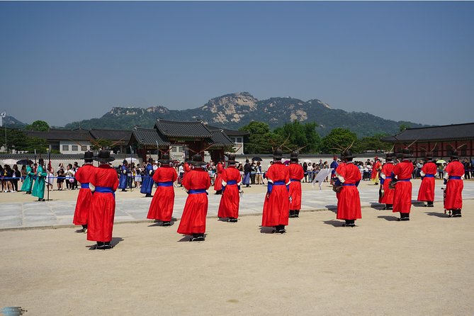 Seoul City Private Full-Day Tour Including Lunch - Quick, Worth-It Highlights