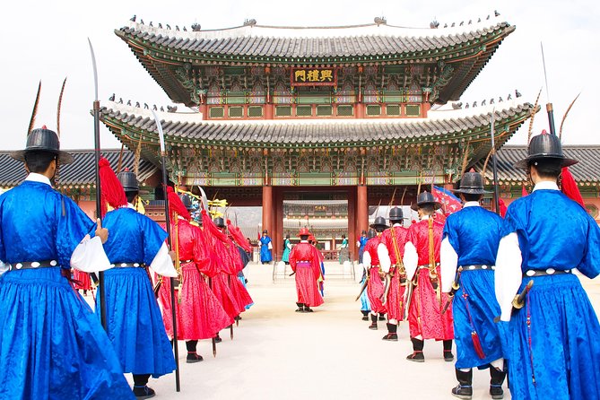 Seoul City Private Full-Day Tour Including Lunch - Gyeongbokgung Palace and the Royal Guard Ceremony at Gwanghwamun