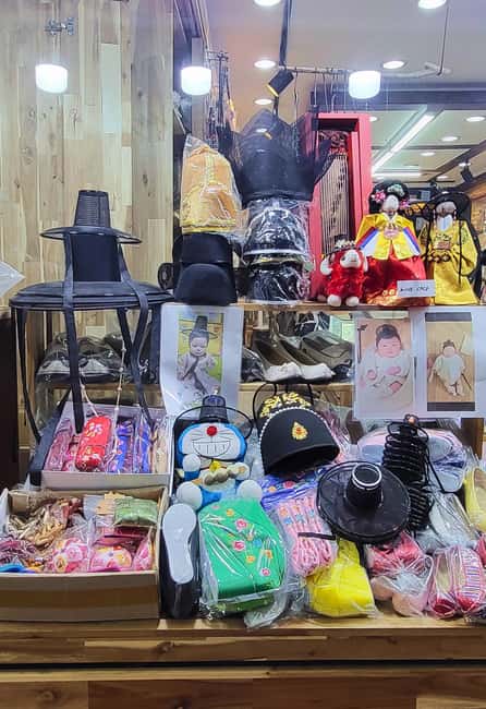 Seoul Day Tour: Gyeongbok Palace, Bukchon, Gwangjang Market - Drop-off points: how you’ll end the night