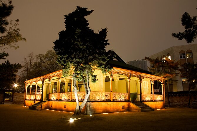 Seoul: Deoksugung Palace Night Tour - Price and value: $35 for a guided night at a major Seoul site