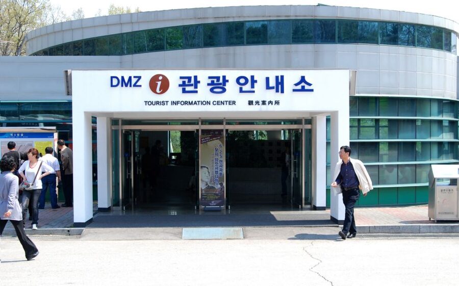 Seoul: DMZ, Gyeongbokgung Palace & City Tour - DMZ access: security-focused guidance and the context center