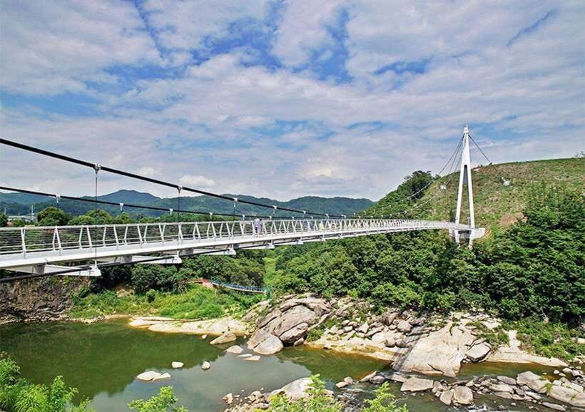 Seoul: DMZ Tour with 2nd Tunnel, Hantangang & Scenic Wonders - Durumi Peace Town and the 2nd Infiltration Tunnel—the core experience