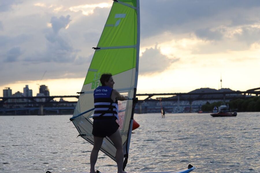 Seoul : Efoil Experience in Han River - Practical Tips: What to Wear and How to Prep for a Water Day