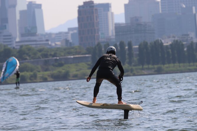 Seoul : Efoil & Windsurf Experiences in Han River - Windsurfing stop: Zooty setup and learning how to feel the board