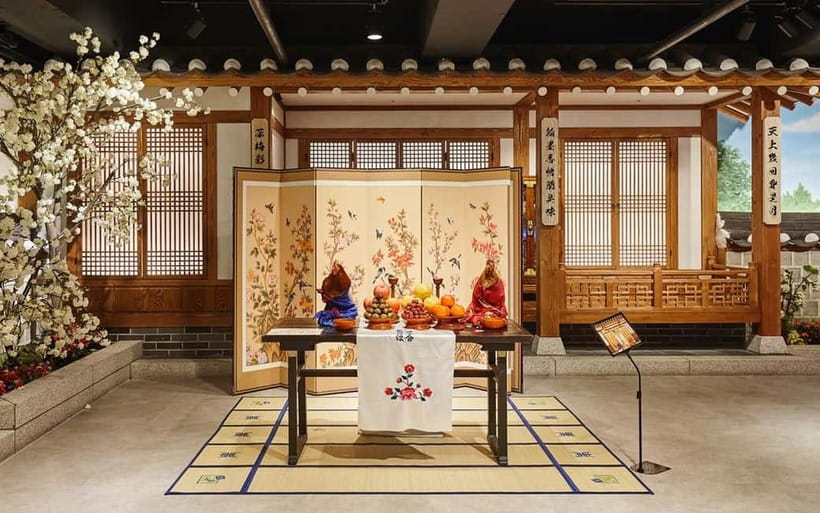 Seoul: Eobi+Nami+Hanbok(+RailBike or Strawberry Options)Tour - Gapyeong-gun free time: where you reset before Nami Island