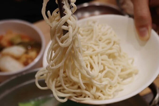 Seoul Food: Banchan, Bibimbap, and Beyond - Why this Seoul food route hits the right spots