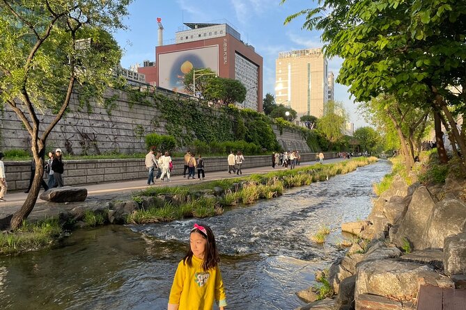 Seoul Fun Food Tour: 12 different food tastings - How the 12 tastings add up (and how not to overdo it)
