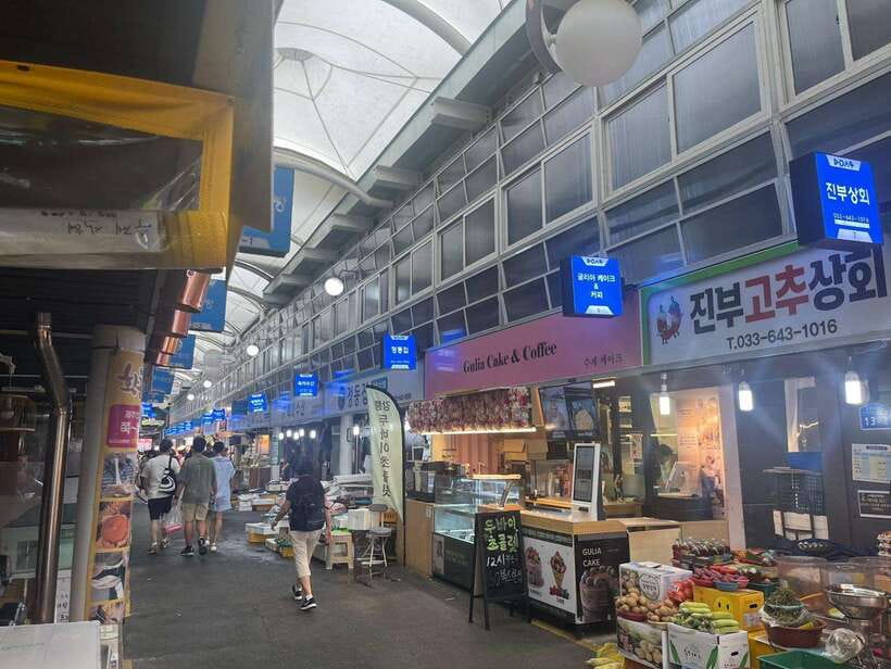 Seoul: Gangneung BTS K-Pop & K-Drama Filming Locations Tour - Gangneung Jungang Market: your best bet for real local flavors