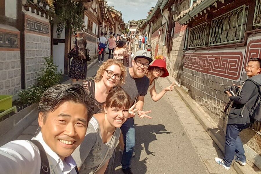 Seoul: Gyeongbok Palace and Bukchon Hanok Walking Tour - Gyeongbokgung Palace: royal spaces that feel legible