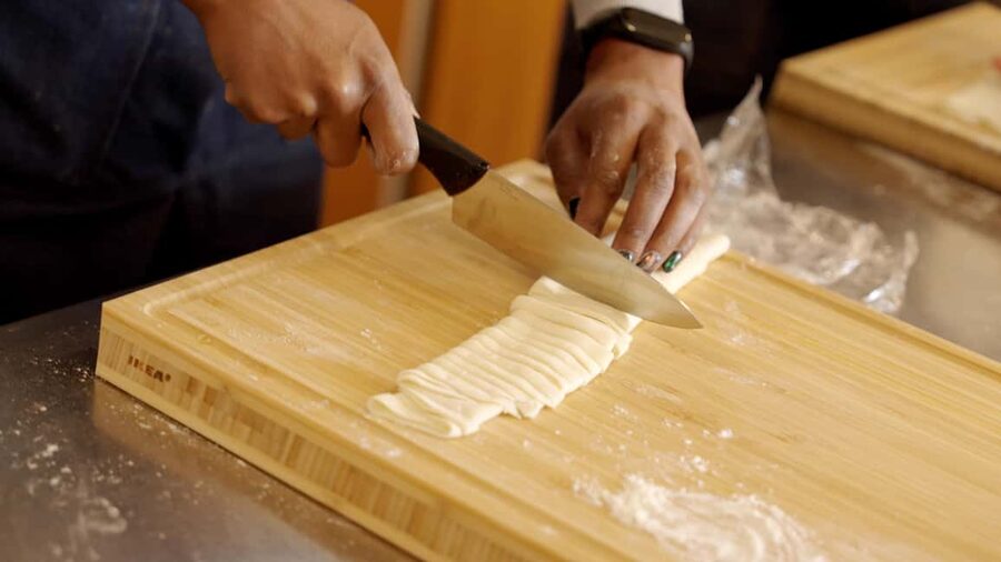 Seoul: Handmade Noodles with Korean Grandma - Stories While You Cook (Yes, They Matter)