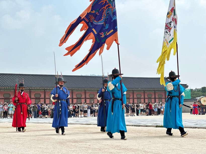 Seoul Highlights: Gyeongbok Palace, Insadong & N Seoul Tower - How this Seoul highlights route saves your limited time