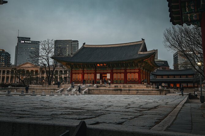 Seoul History Tour: Dark Past & Market Street Flavors - Stop 2: Dilkusha (Albert W. Taylor House) and Global Support