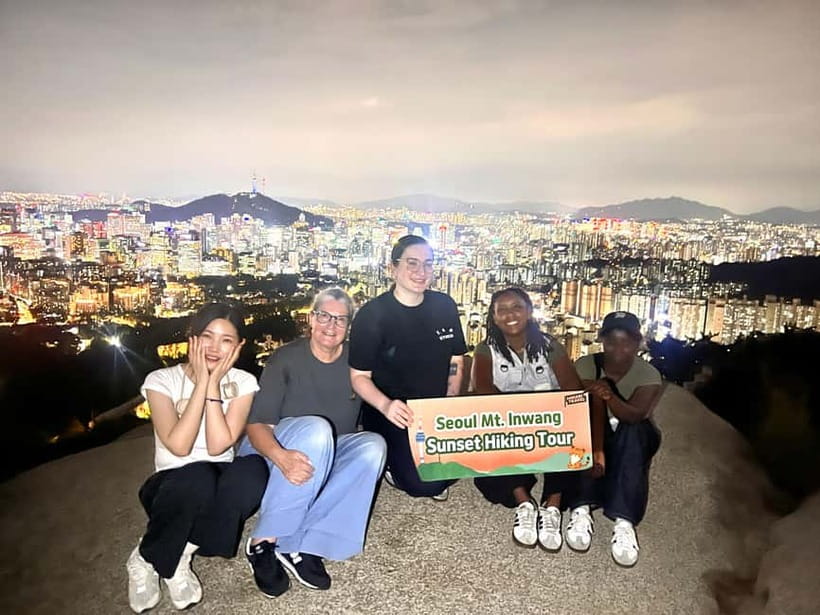 Seoul: Inwangsan Sunset Hike with Guide - Key highlights you’ll care about