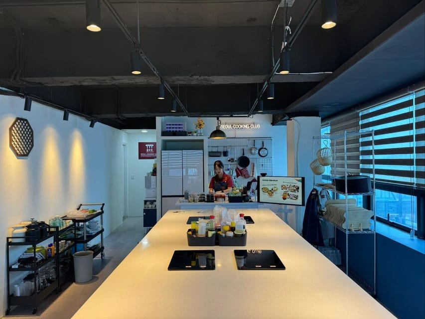 Seoul: Korean Cooking at Seoul Cooking Club! - Banchan tastings: about ten side dishes and how to enjoy them