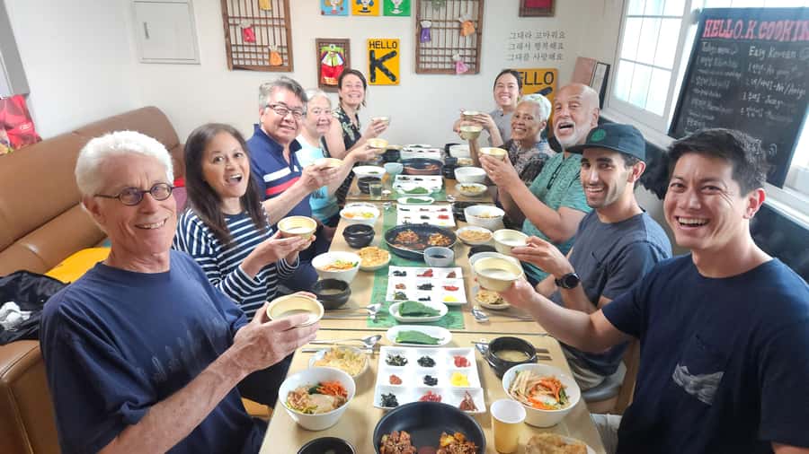 Seoul: Korean Cooking Class at a Local Home and Market Tour - Practical tips so you enjoy it from minute one