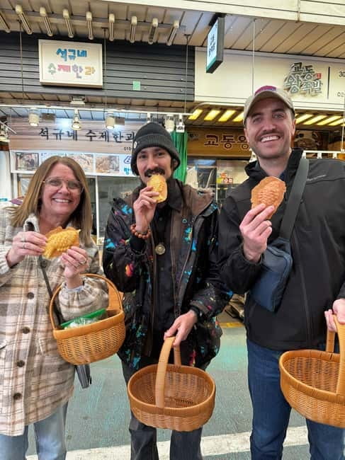 Seoul: Korean Cooking Class with Local Grocery Shopping - Bulgogi: learning the comfort-food flavor profile