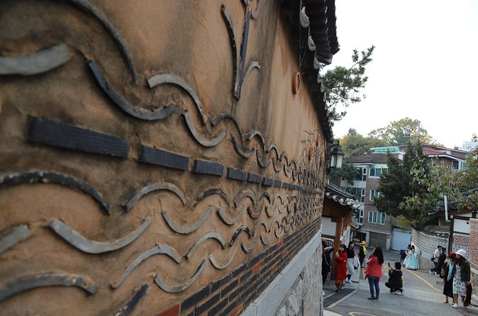 Seoul Layover Private Tour from Incheon Airport - Jogyesa Temple: a calm pause right in the middle of Seoul