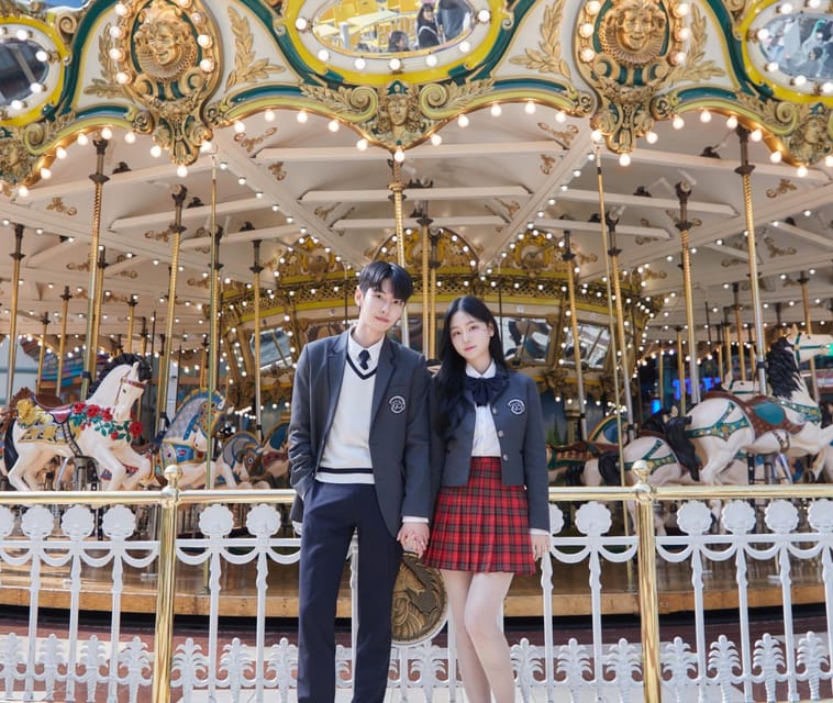 Seoul: Lotte World 1 Day Pass & Korean School Uniform Rental - Quick take: what makes this combo work