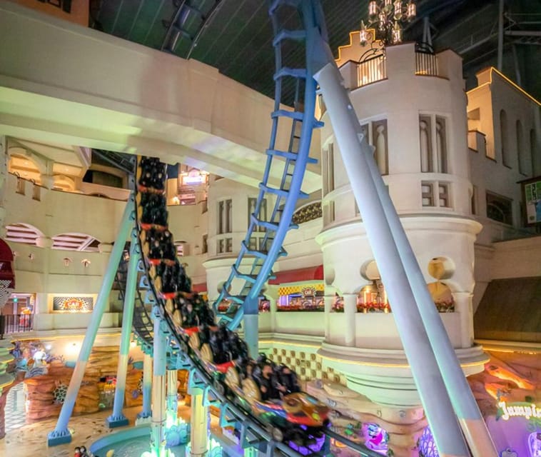 Seoul: Lotte World 1 Day Pass & Korean School Uniform Rental - Queue reality check: what to do when waits reach hours